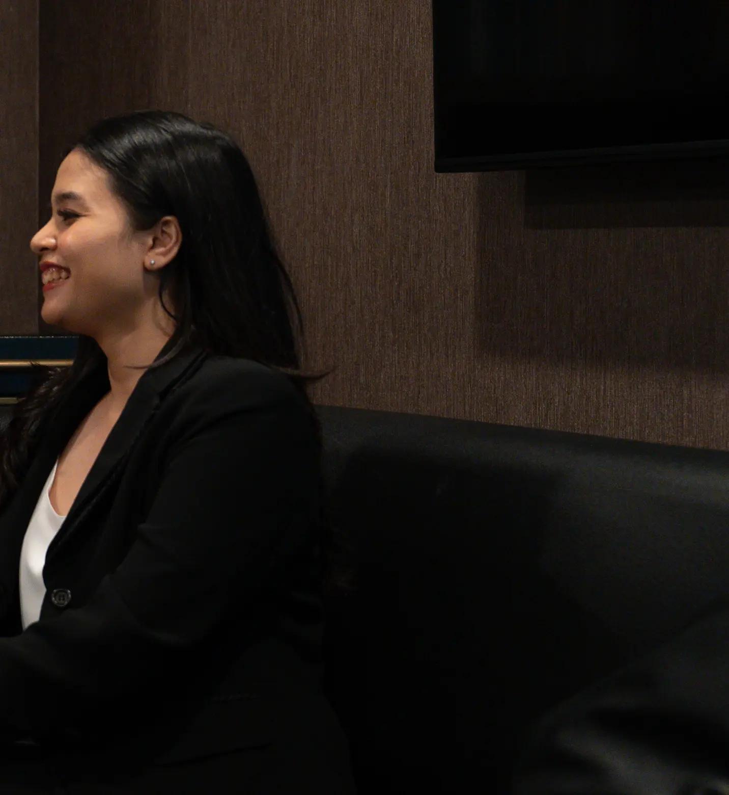 Lawyers Hover on Right